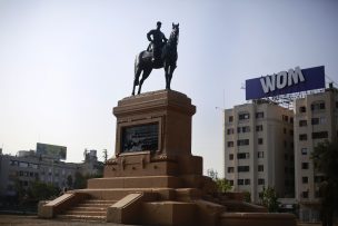 Monumento a Baquedano amanece restaurado y con resguardo policial tras incendio en manifestaciones