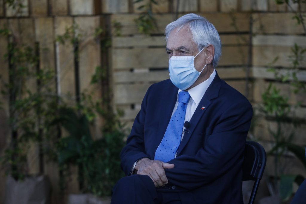 Presidente Piñera por remoción temporal de la estatua del General Baquedano: “Significaba un riesgo para la seguridad”