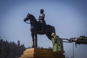 Diputados UDI advierten que retirarán respaldo político a ministra de la Culturas si trasladan el monumento de Baquedano