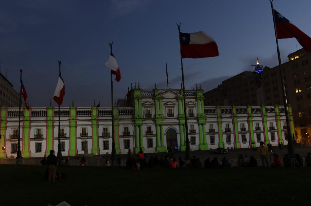 Hasta La Moneda apagará sus luces: Así se conmemorará “La Hora del Planeta” hoy sábado