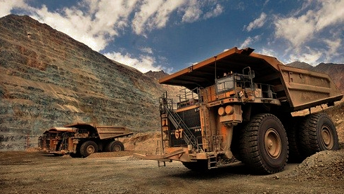 Lanzan portal de inversión online en “Pequeña Gran Minería”: “Estamos abriendo las puertas de esta industria a pequeños productores y a nuevos inversionistas”