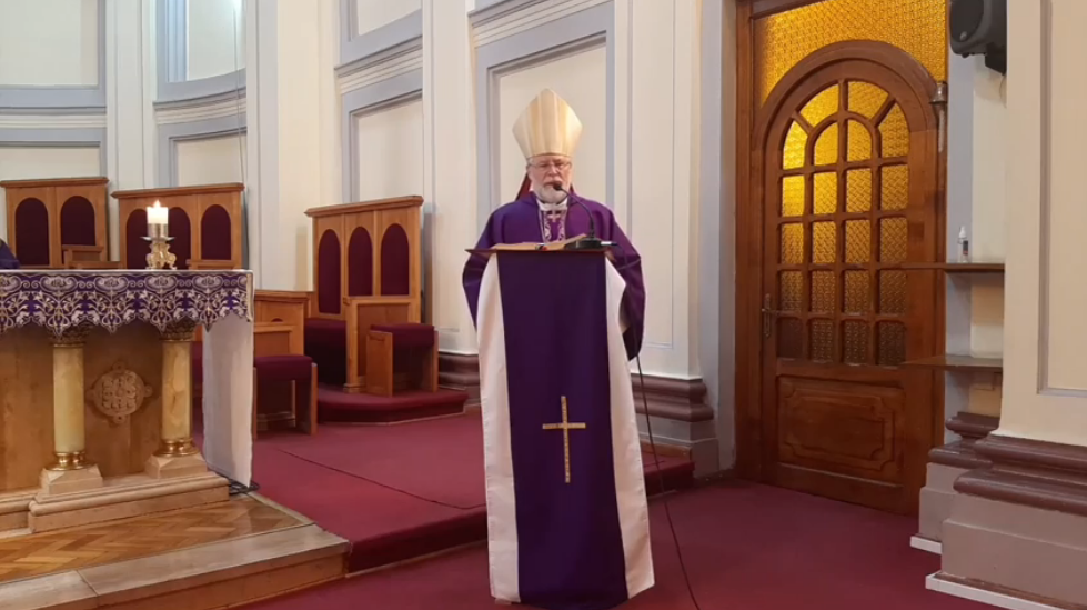 Obispo de Punta Arenas ofrece disculpas y lamenta que sus palabras “no hayan sido comprendidas”