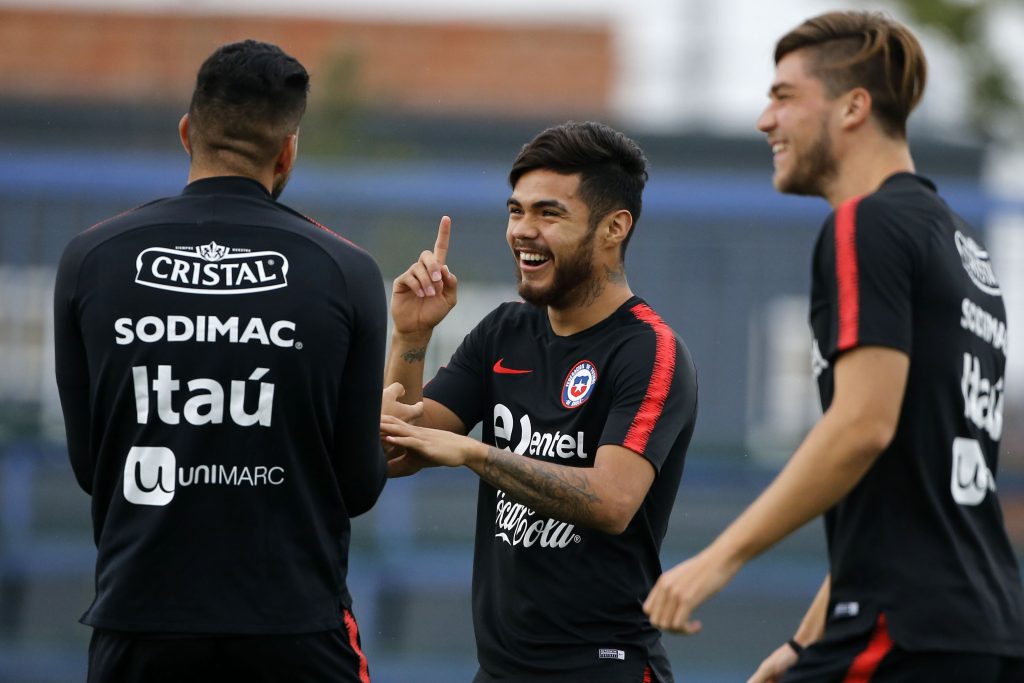 Jorge Vargas elogió el nivel de Guillermo Maripán, Francisco Sierralta y Paulo Díaz