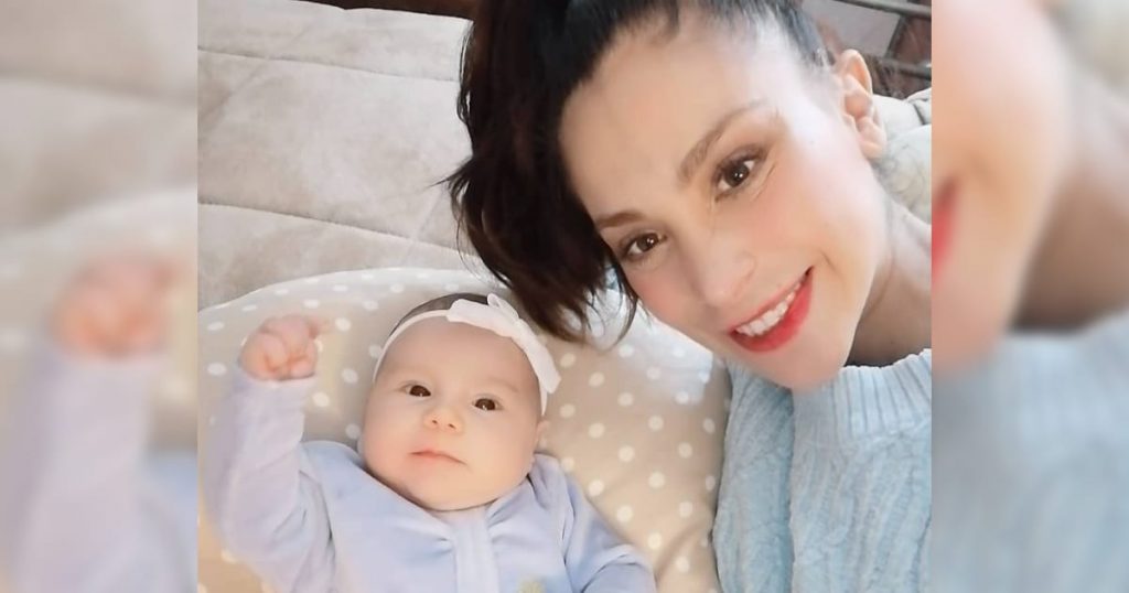 Yamna Lobos encantó en las redes sociales con fotos de su hija “modelando”: “Ya son 9 meses…”