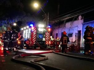 Incendio en Renca deja una vivienda destruida