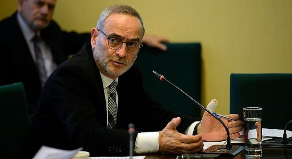 Bancada de RN abandonó Cámara en medio de intervención de Saffirio: “Debe dar una disculpa urgente a Carabineros”