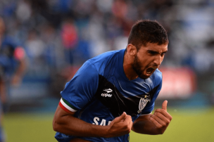 Emiliano Amor llegó a Chile y cumplirá con el protocolo sanitario antes de sumarse a Colo Colo