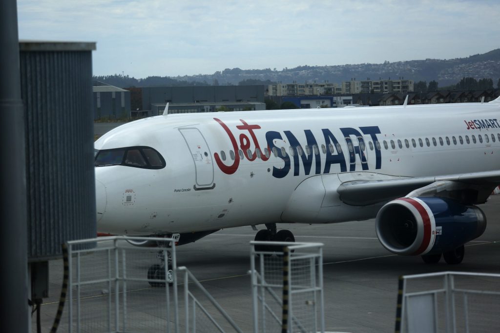 JetSMART anuncia reprogramación de vuelos y ajustes en sus itinerarios internacionales durante abril