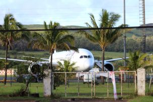 Intendencia anuncia querellas por incidentes en el aeropuerto Mataveri