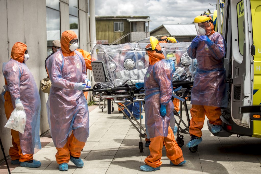 Chile registra “peak” de casos nuevos de COVID-19 con 8.112 contagios: Hubo 93 fallecidos en las últimas 24 horas