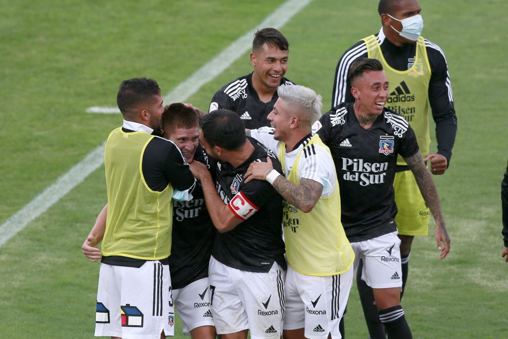 Gil elogió la irrupción de los juveniles en Colo Colo: “Los más grandes debemos apoyarlos”