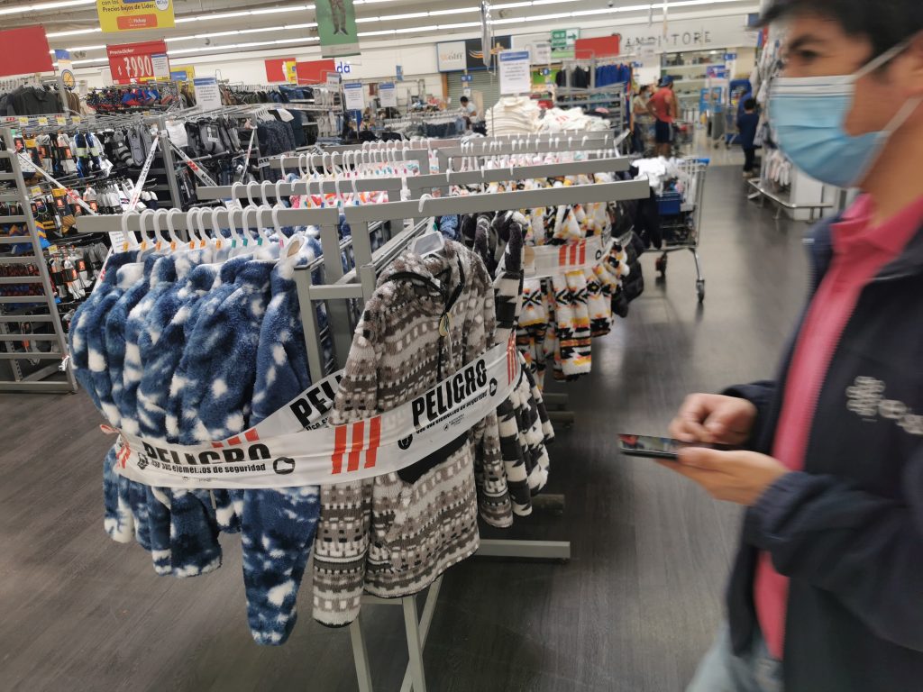 Gobierno actualizó listado de “bienes esenciales”: ropa de bebé y artículos electrónicos sí se podrán adquirir