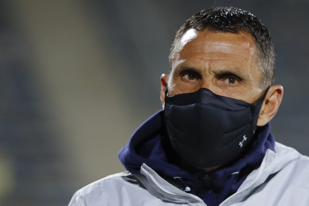 Gustavo Poyet: “Tenemos que mejorar, me quedo con el triunfo”