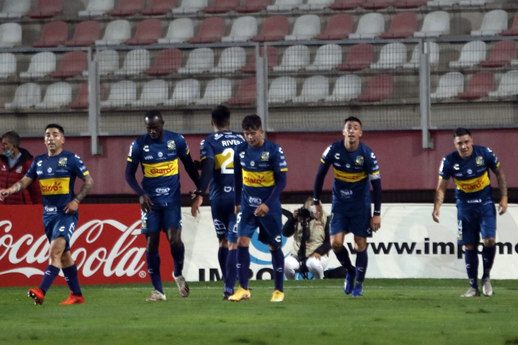 Everton, la celebración de una efeméride y un guiño burlesco para el archirrival