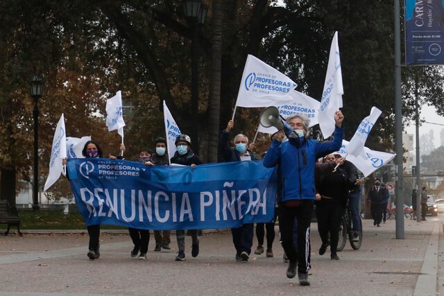 FOTOS | Colegio de Profesores realiza “Trote por la Huelga Nacional”