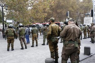 Carabineros detuvo a dirigentes de la CUT quienes intentaron llegar a La Moneda