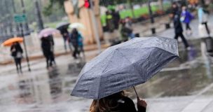 Este martes arribarán las lluvias a la zona central: se esperan tormentas eléctricas en la costa