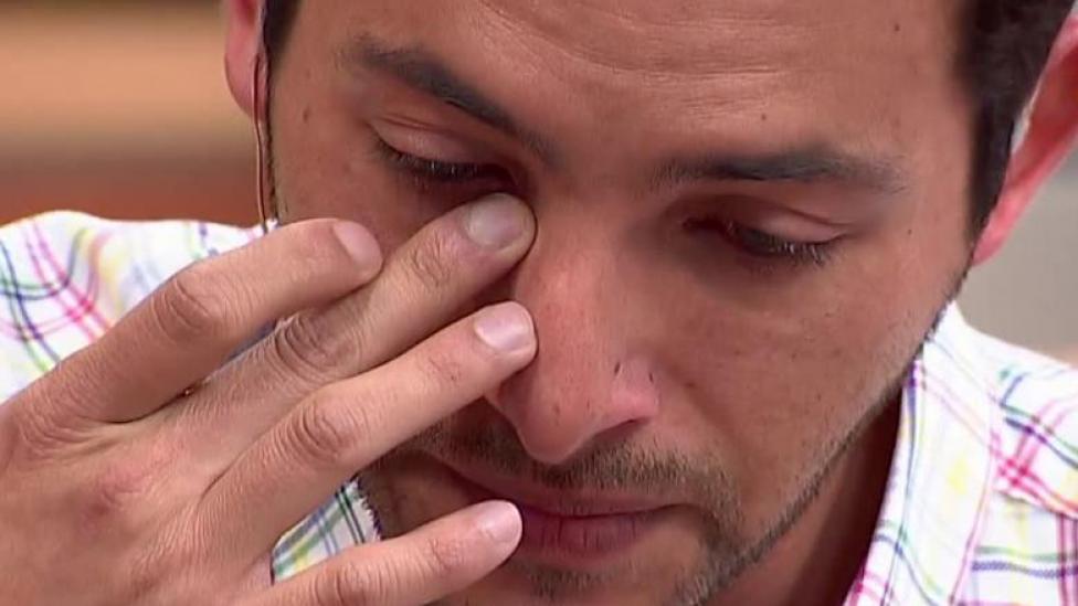 “Nos vemos pronto mi vieja querida”: Hugo Valencia fue golpeado por dolorosa pérdida familiar