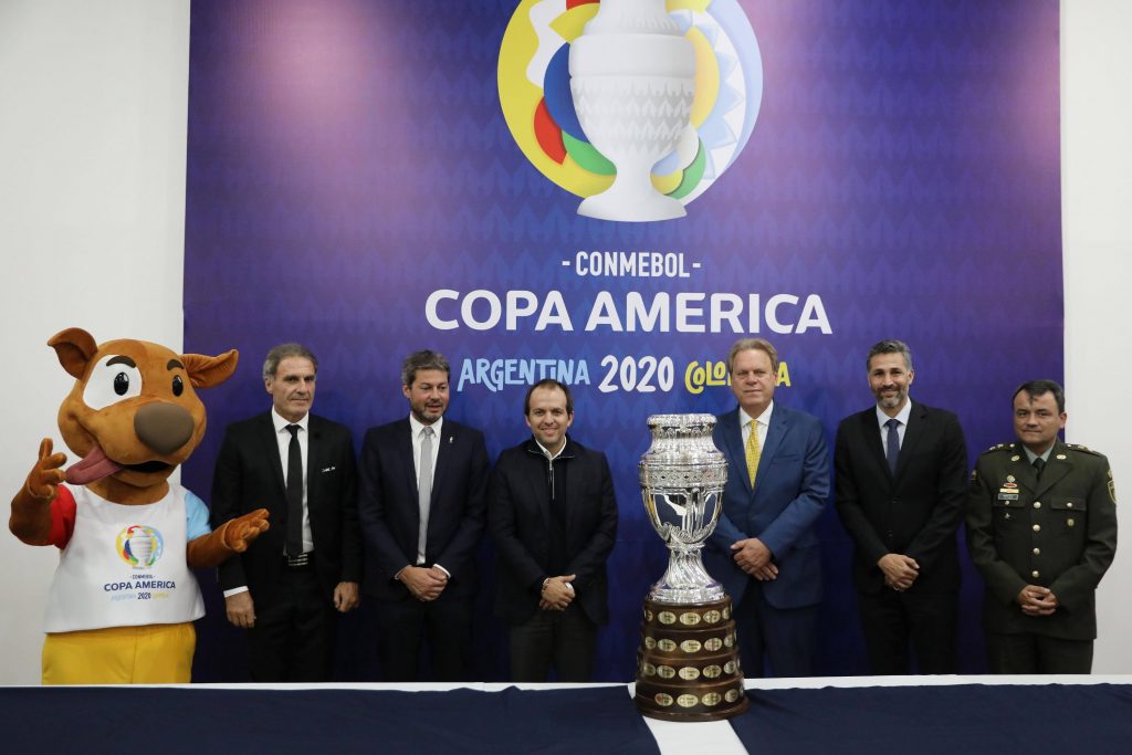 Colombia “juega al misterio” con la organización de la Copa América y próximas horas “serán claves”