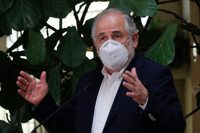 Senador Carlos Montes sobre renta básica universal: “Esperamos que abra a una solución efectiva junio, julio, agosto”