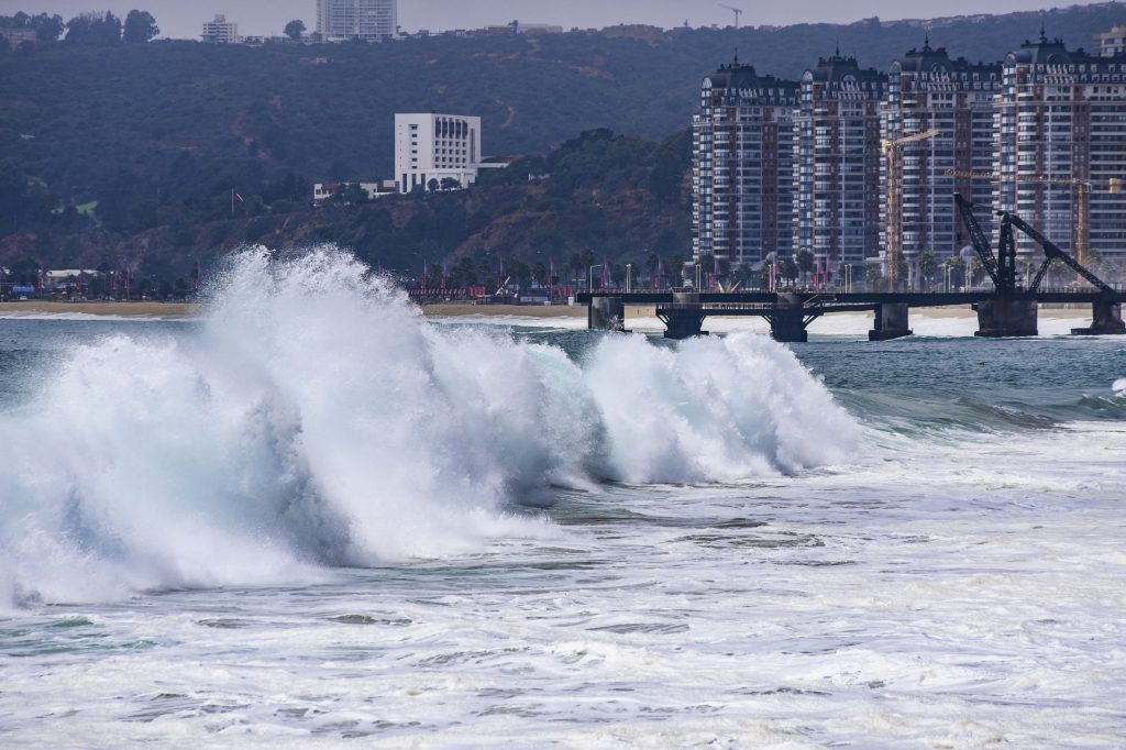 Armada alertó de marejadas en la zonas costeras del país