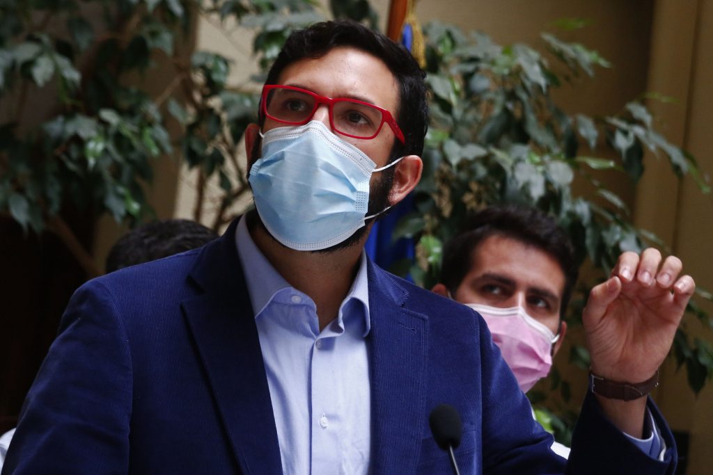 Diputado Crispi aseguró que es una decisión “apresurada” del Gobierno para establecer un “Pase de Movilidad”