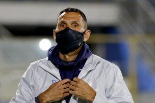 El complejo calendario que apremia a Gustavo Poyet en Universidad Católica