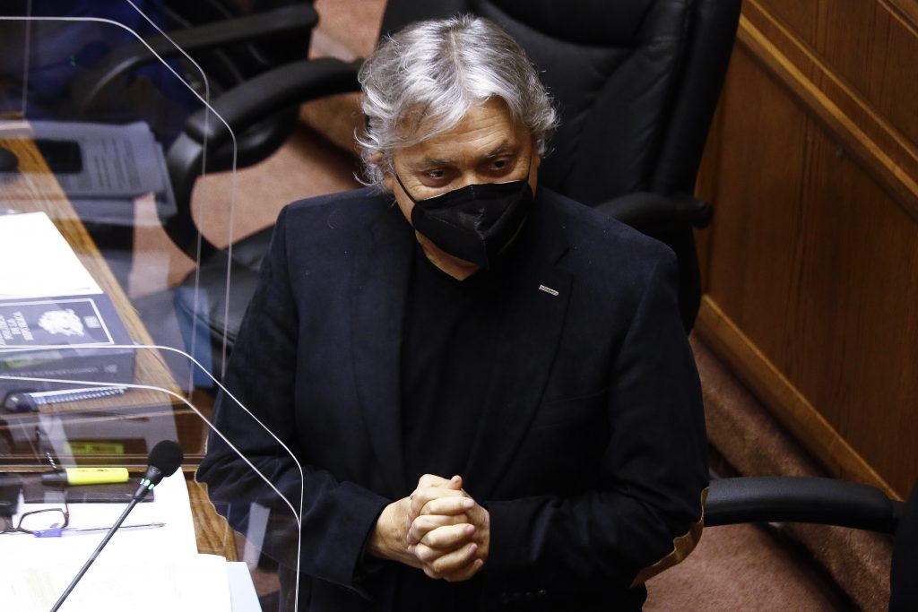 Senador Navarro cuestiona el pase de movilidad: “Hay que buscar otro tipo de apoyo para la ciudadanía”
