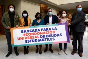 Diputados de oposición presentan reforma para condonar deudas estudiantiles