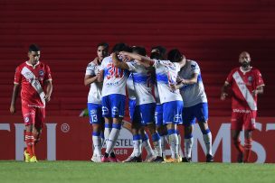 La UC cortó el invicto de Argentinos Juniors y sigue más viva que nunca en la Libertadores