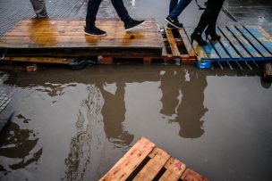 Meteorología informó que sistema frontal sería mayor en el sector sur poniente de la Región Metropolitana