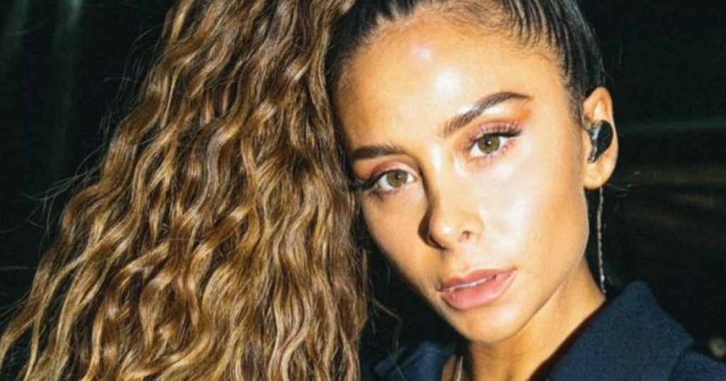 “No va a limpiar su imagen”: Cami Gallardo recibió críticas tras apoyar movilizaciones en Colombia