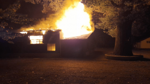 Incendio afectó a las dependencias de la Universidad Adventista en Chillán