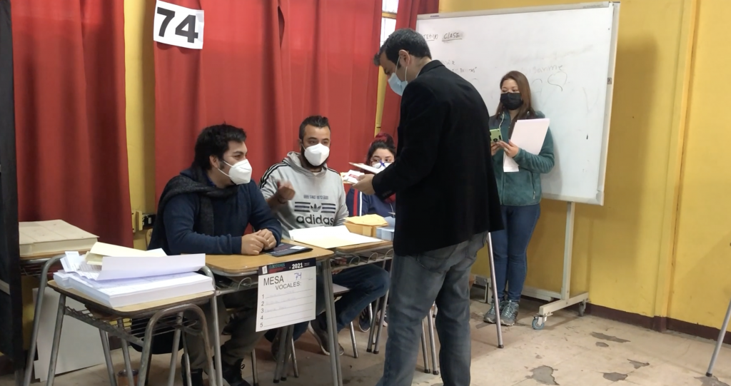 Ministro Delgado invitó a los ciudadanos a votar: “Se eligen a quiénes van a definir el Chile de los próximos 40 o 50 años”