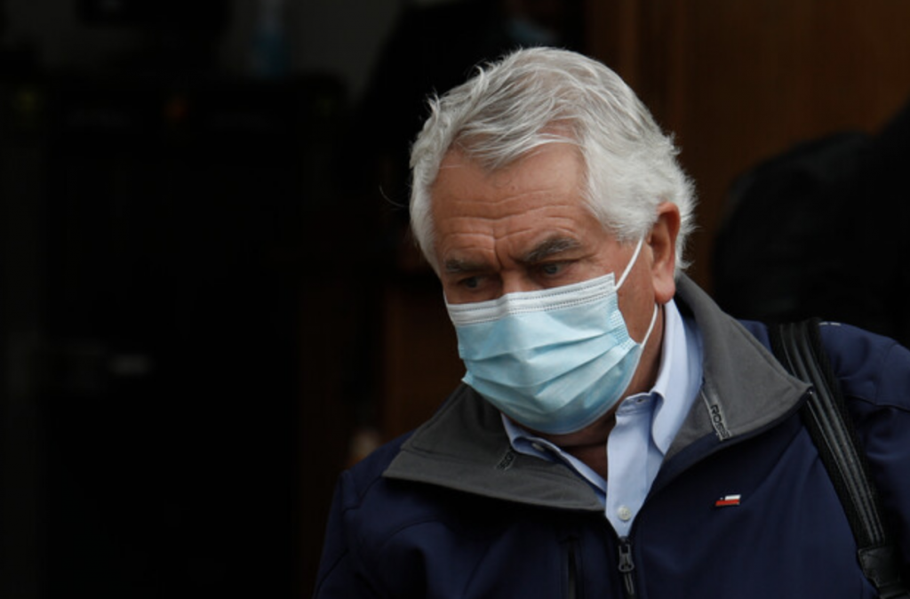 Ministro de Salud y la llamada “tercera ola” prevista por Mañalich: “No hemos todavía definido si esto se trata de un rebrote”