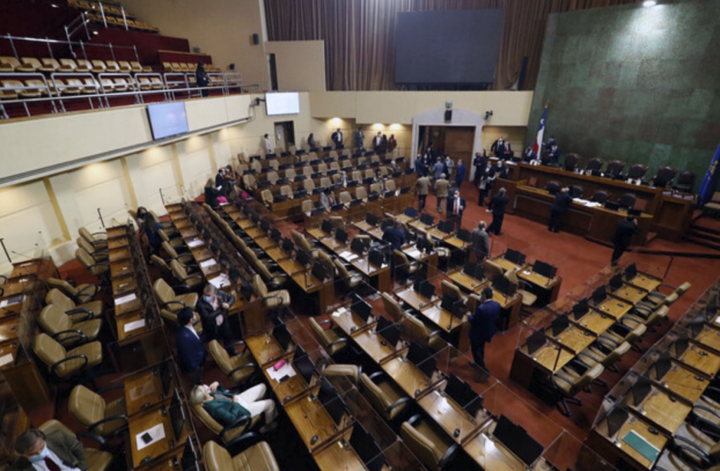 Cámara de Diputados aprueba legislar imprescriptibilidad de delitos sexuales sin importar edad