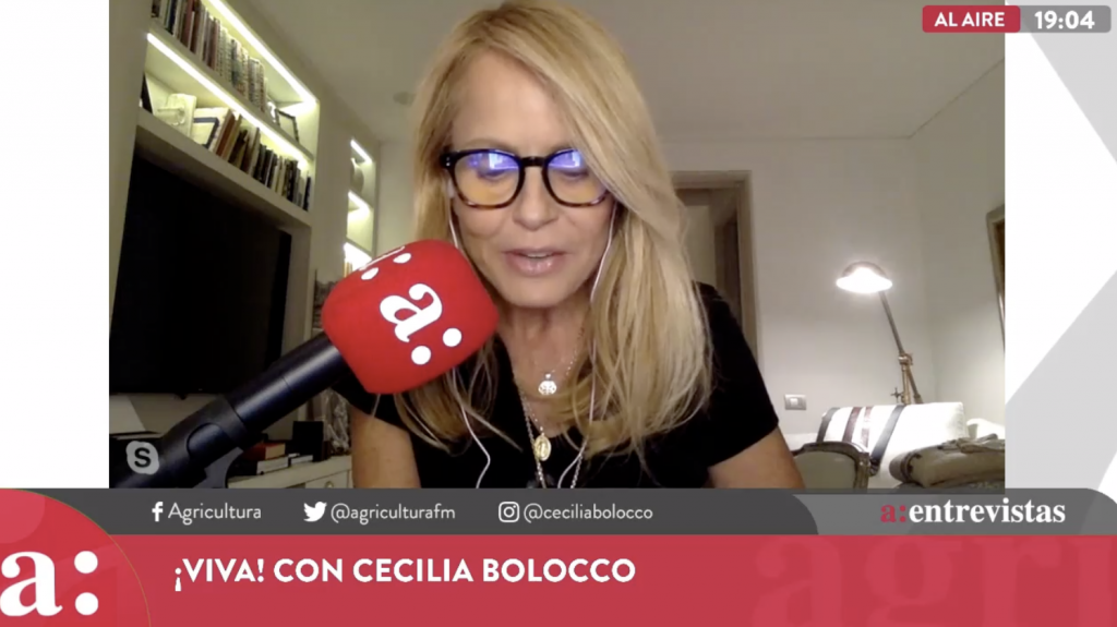 “Te quería dar las gracias”: La especial invitada que emocionó a Cecilia Bolocco al inicio de su programa