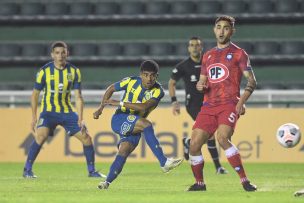 Huachipato recibió un mazazo en Argentina y complicó sus opciones en la Copa Sudamericana