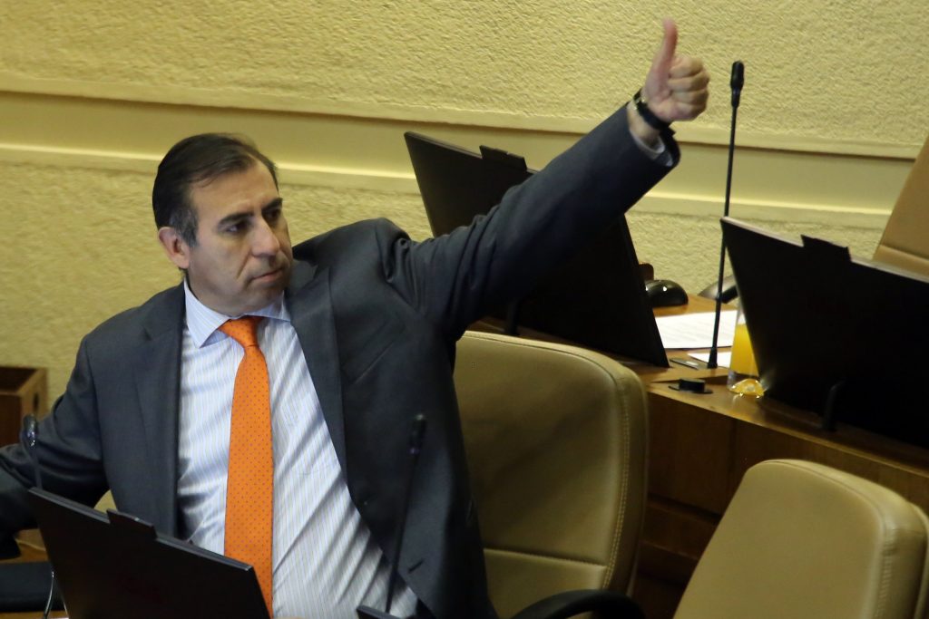 Diputado Gahona destacó aprobación de “Carnet Verde” para vacunados: “Ayudará a miles de pequeñas y medianas empresas”