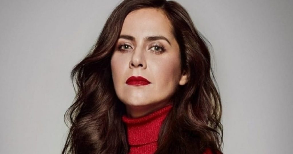Natalia Valdebenito descartó retiro del humor político: “Tengo más razones que nunca para gritar”