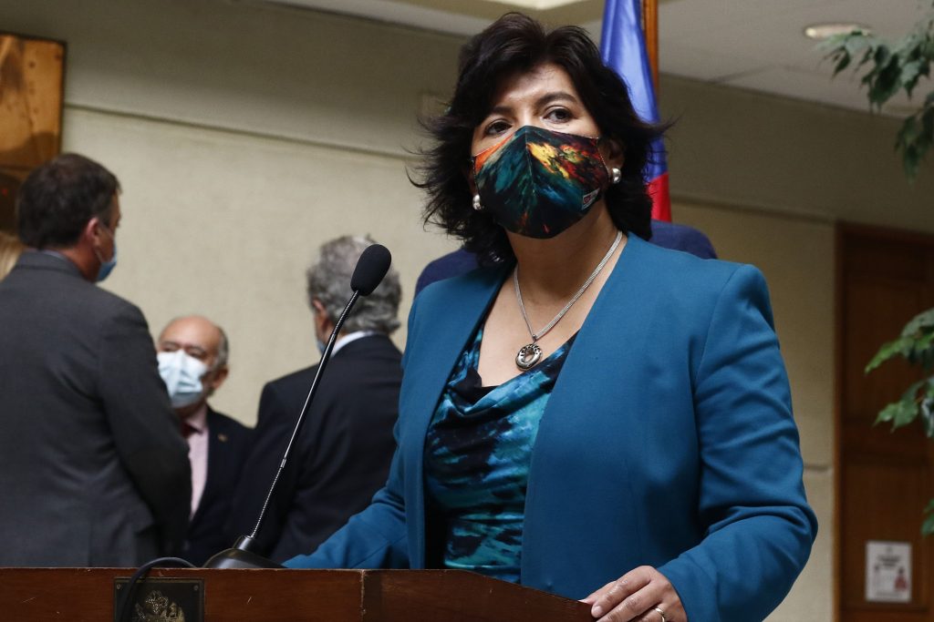 Diputados UDI piden aclarar si candidatura presidencial de Yasna Provoste genera conflicto de interés
