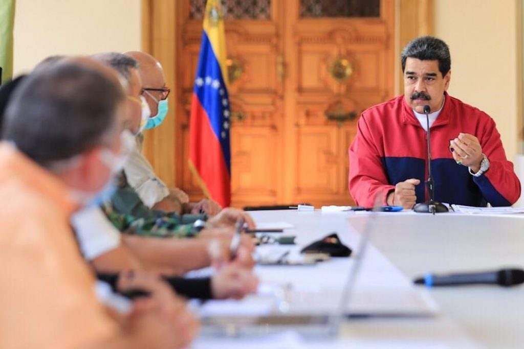 Estados Unidos respalda el diálogo en Venezuela y estudia “cambios en las sanciones”