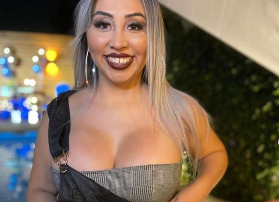 “He tenido una noche de mier…”: Naya Fácil fue detenida por participar de fiesta clandestina en Viña del Mar