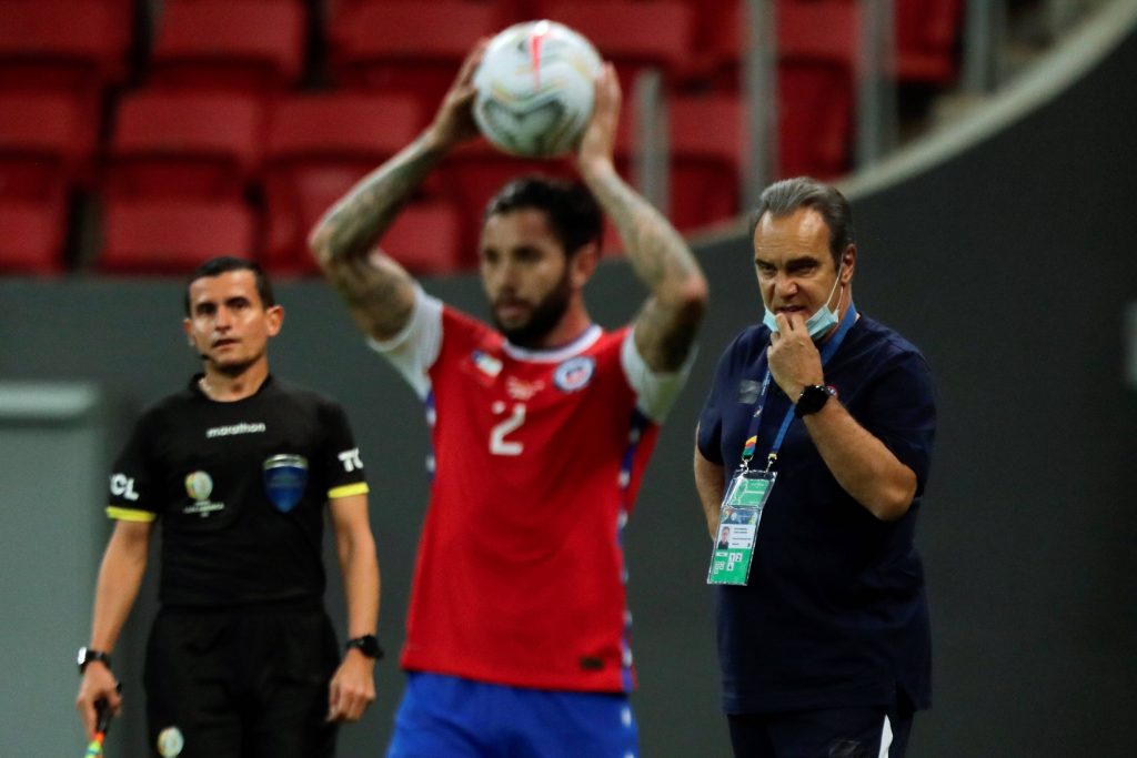 “Pensamos que…”: Lasarte explicó el bajo nivel de la Roja y reconoció “una cuota de cansancio”
