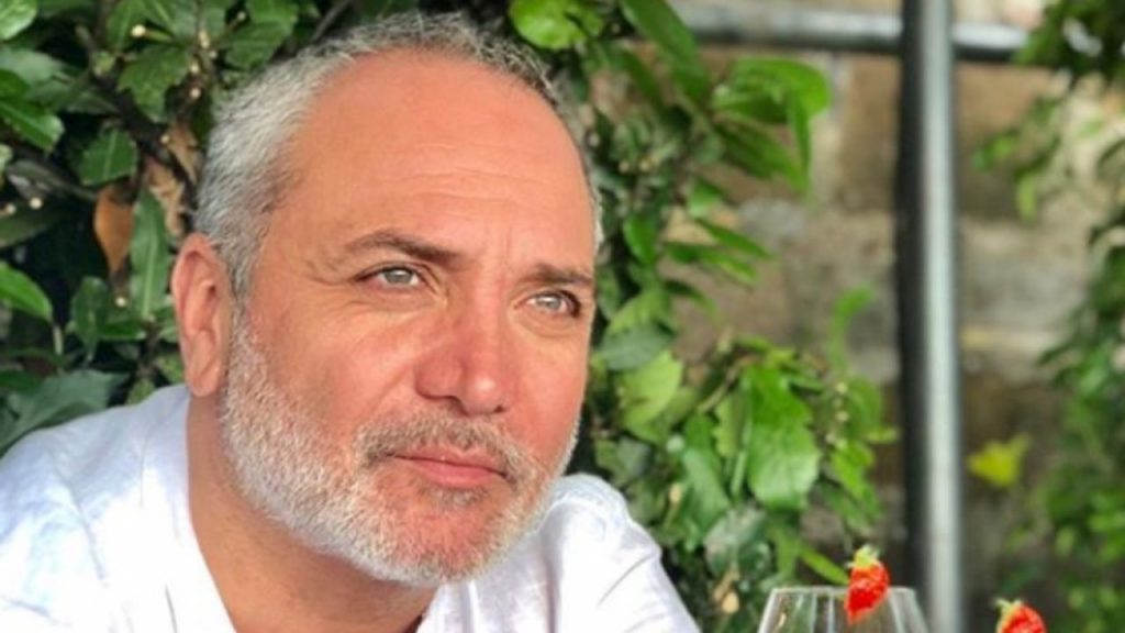 Con conmovedor relato Luis Jara recordó cómo logró acercarse a su fallecido padre: “Nos aprendimos a amar”