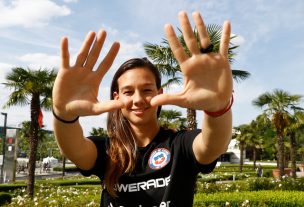 Tiane Endler es parte del 11 ideal del Campeonato Femenino francés 2020-21