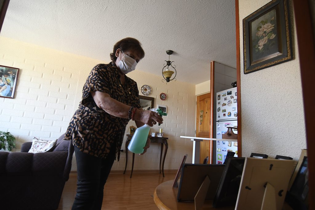 Colegio de Kinesiólogos llama a reforzar medidas simples de autocuidado ante aumento de enfermedades respiratorias 