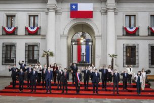 Última cuenta pública del Presidente Piñera: encabezó foto oficial con ministros y subsecretarios