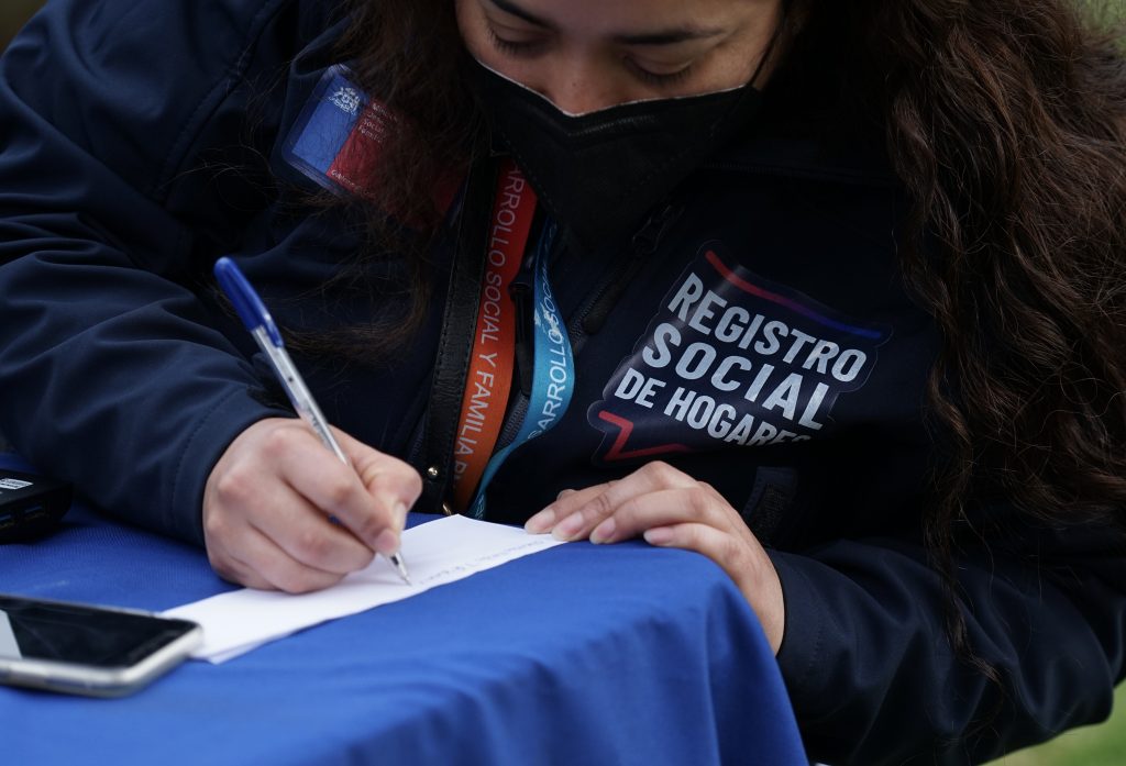 Ministra Rubilar anuncia ampliación del plazo para inscribirse al IFE Universal
