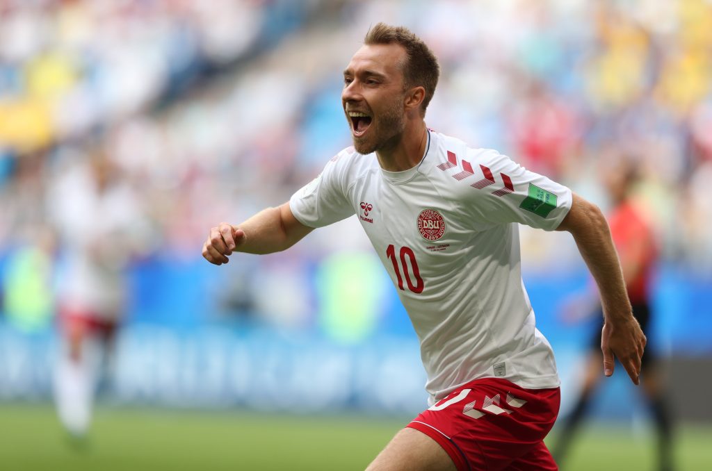 Christian Eriksen se mantiene “estable” y continuará hospitalizado